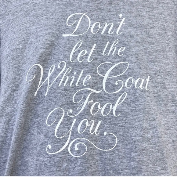 Bella Long Sleeve T-Shirt Tee Don’t Let The White Coat Fool You Gray XXL Juniors - Picture 5 of 5